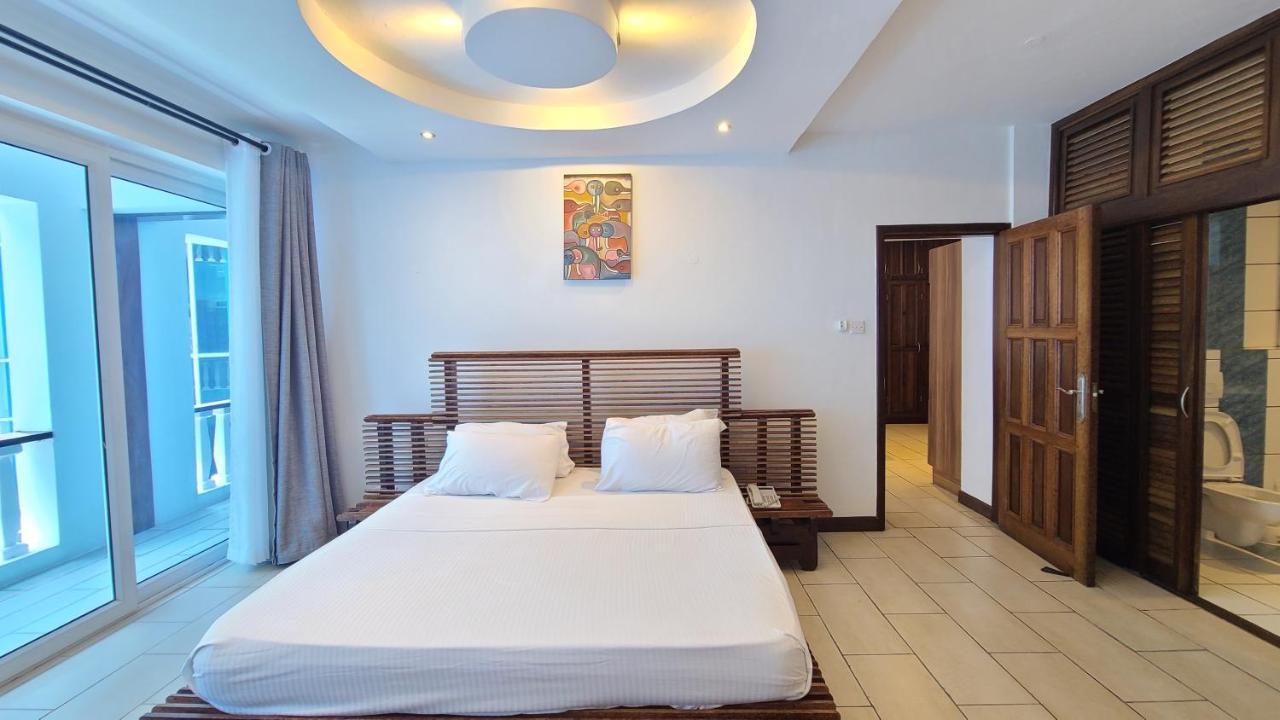 C3 Cowrie Shell Residences Mombasa Extérieur photo