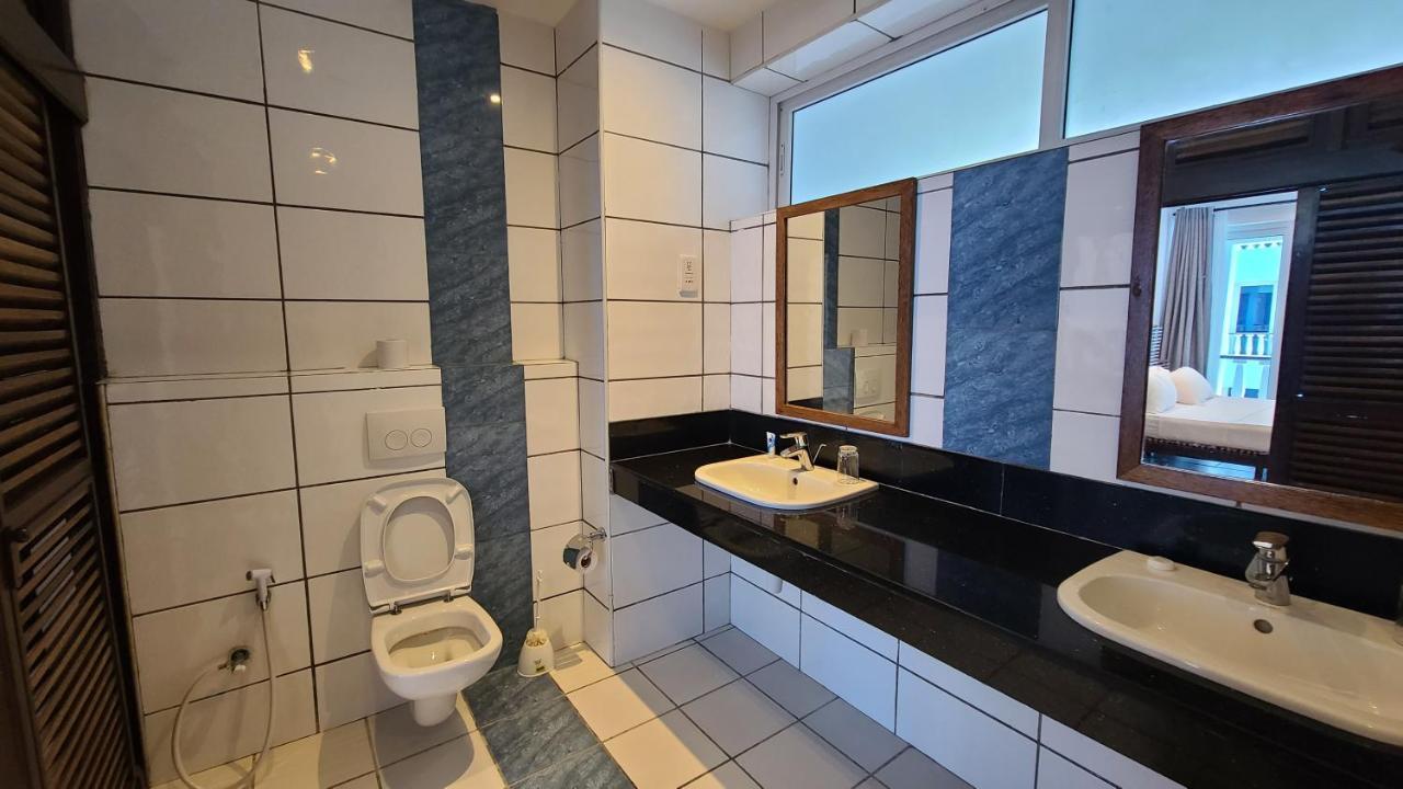 C3 Cowrie Shell Residences Mombasa Extérieur photo