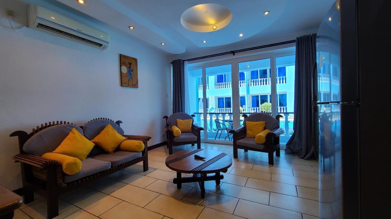 C3 Cowrie Shell Residences Mombasa Extérieur photo