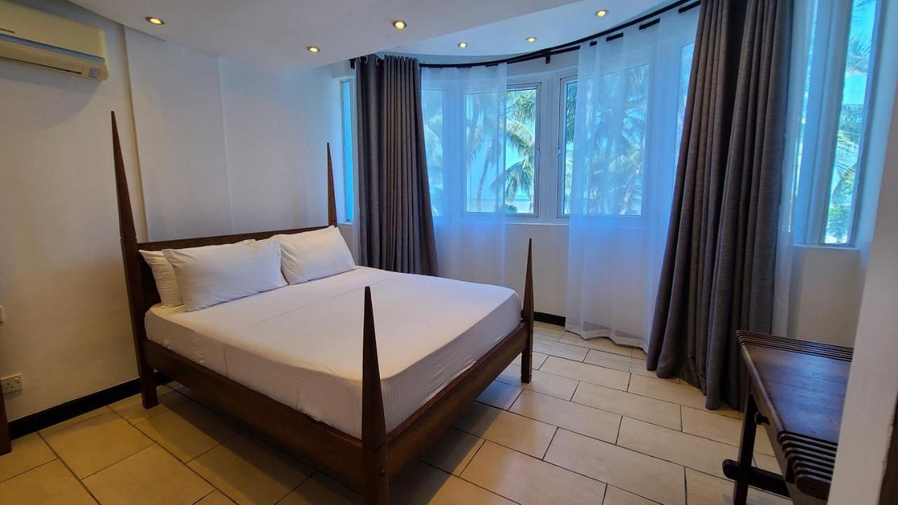C3 Cowrie Shell Residences Mombasa Extérieur photo